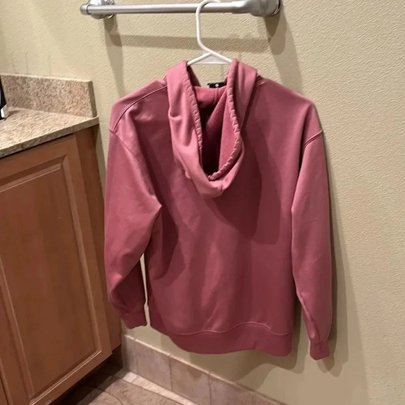 Nike dusty pink hoodie. It has some scrapes on the left side. - Picture 5 of 10